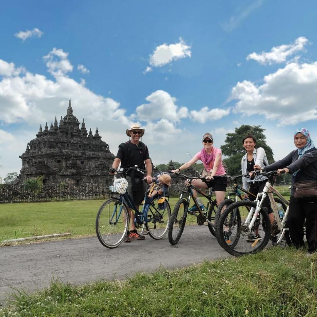 Borobudur Sunrise & Village Cycling Tour