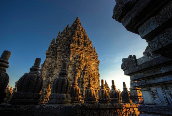 Yogyakarta 4 Days Adventure and Culture Tour
